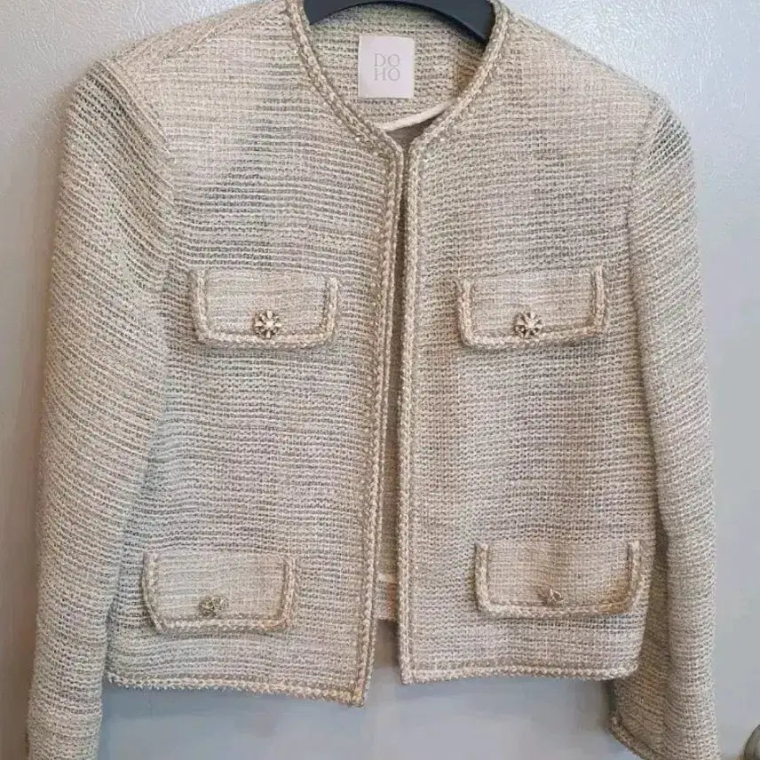 [BUNJANG] DOHO Tweed Jacket / 도호 트위드 자켓 판매합니다. 봄, 여름에 입기 좋은 얇은 트위드 소재입