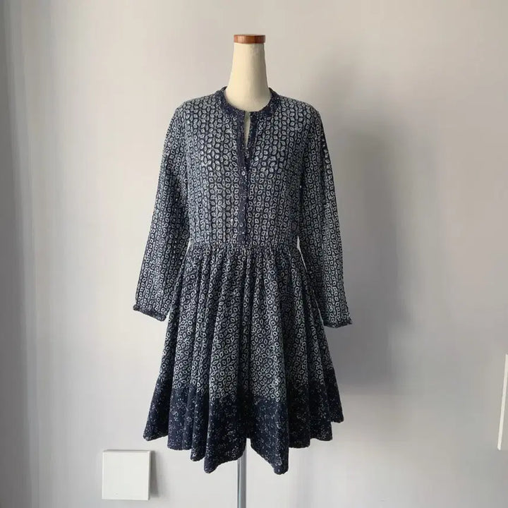 [BUNJANG] Maje Eyelet Midi Dress Navy / 마쥬 아일렛 원피스 네이비 3사이즈