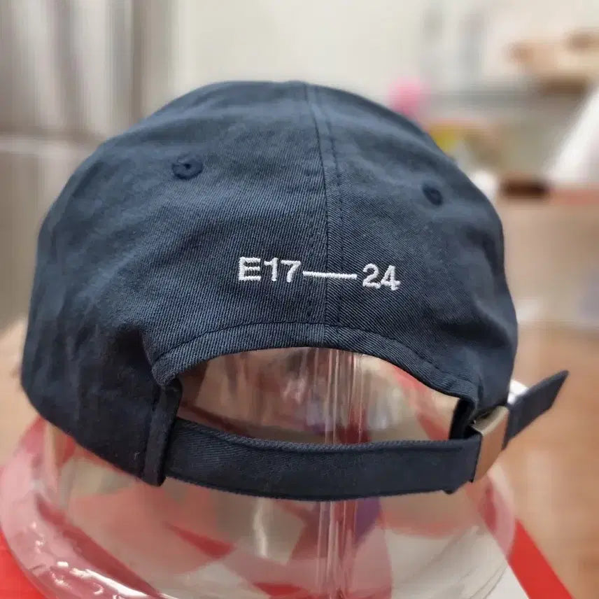 [BUNJANG] Emis Applique Ball Cap Navy / 이미스 아플리케 볼캡 네이비 새상품