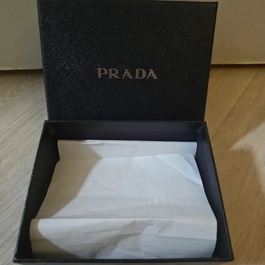 [BUNJANG] Prada Belt Box / 프라다 박스  상태 완전멀쩡