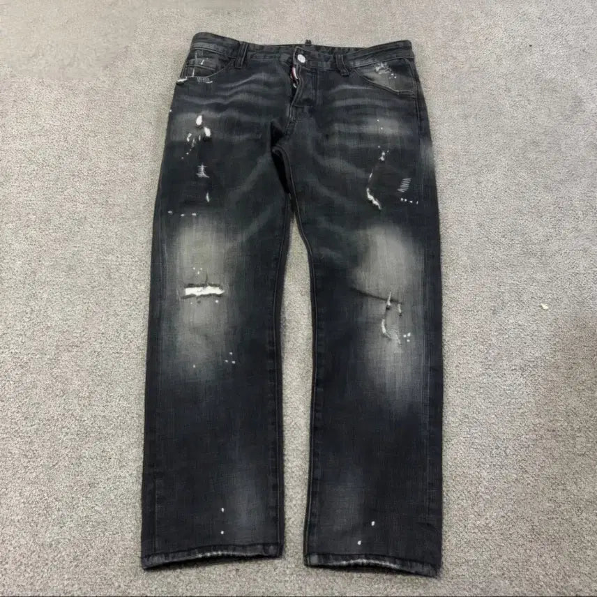 [BUNJANG] Dsquared2 Black Washed Denim Jeans 32 Inch / (32인치) 디스퀘어드2 블랙 데님 워싱진 48