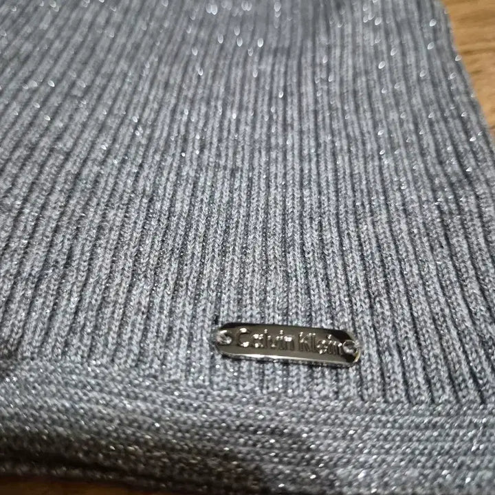[BUNJANG] Calvin Klein Sleeveless Knit Top / 캘빈클라인 민소매 니트 탑