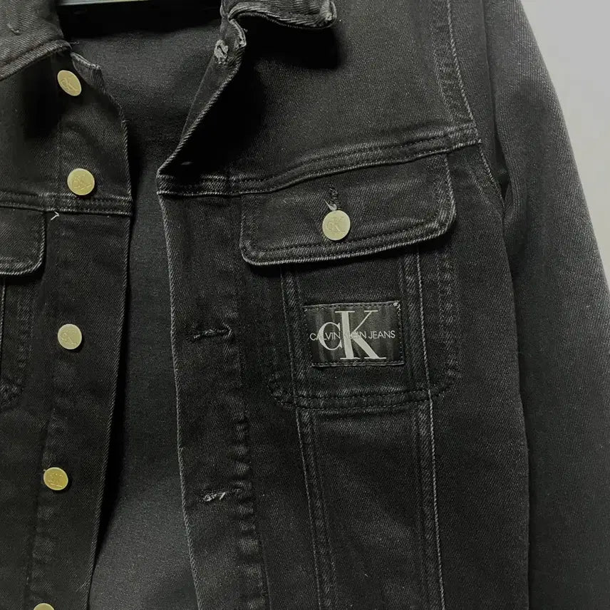 [BUNJANG] Calvin Klein Jeans Black Denim Jacket Size S / 캘빈클라인진스 블랙 데님 자켓 S