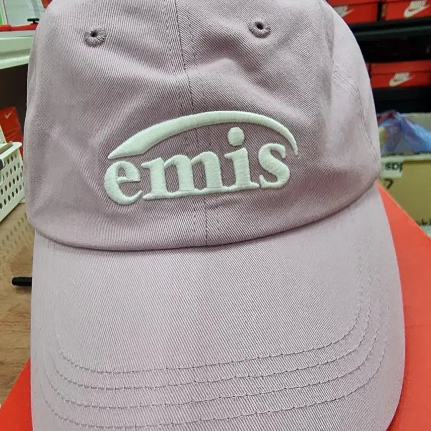 [BUNJANG] Emis Embroidered Logo Ball Cap Pink / 이미스 자수로고 볼캡 핑크 새상품