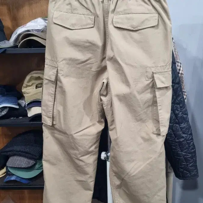 [BUNJANG] Outstanding Cargo Pants (Size 2) / outstanding (아웃스탠딩) 카고바지 (2사이즈) 31~32