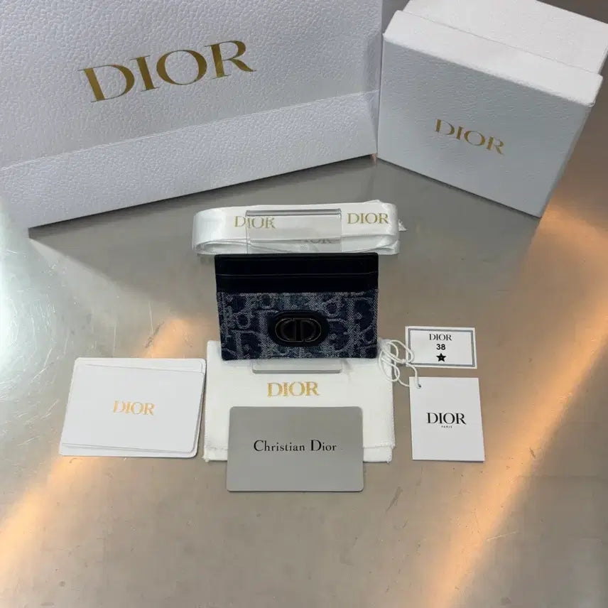 [BUNJANG] Dior CD Montaigne 30 Oblique Card Holder / [리오브] 디올 CD 몽테인 30 오블리크 카드지갑