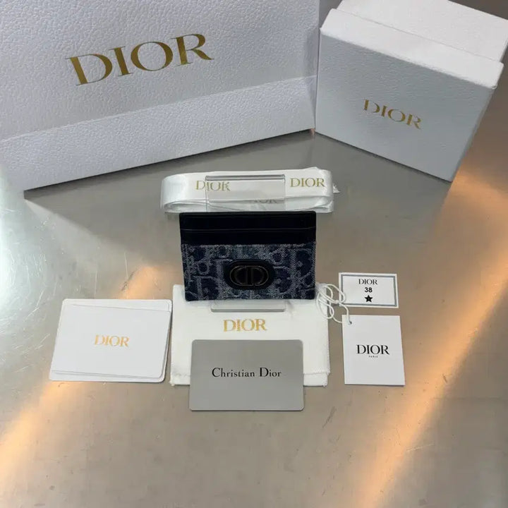 [BUNJANG] Dior CD Montaigne 30 Oblique Card Holder / [리오브] 디올 CD 몽테인 30 오블리크 카드지갑