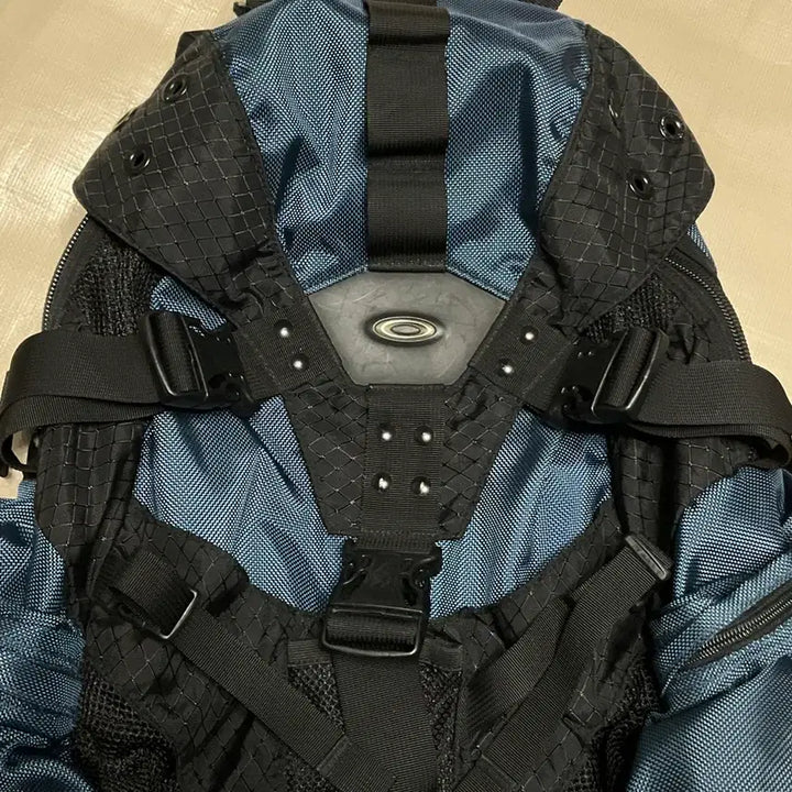 [BUNJANG] Oakley Icon Backpack Navy / 오클리 아이콘 백팩 네이비