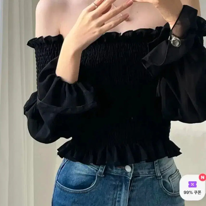 [BUNJANG] Black Smoke Banding See-through Frill Blouse / [환승연애 현지님착용] 블랙 스모크 밴딩 시스루 프릴 블라우스