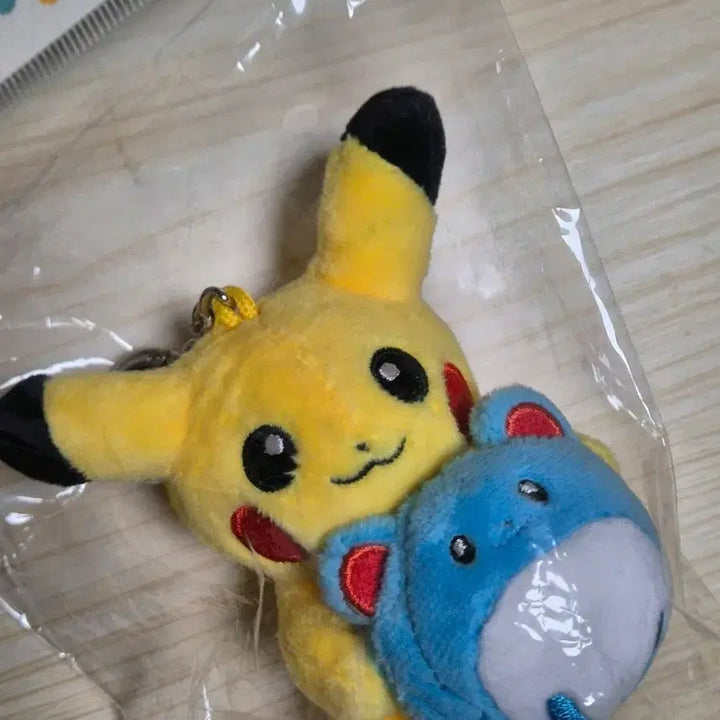 [BUNJANG] Olive Young Pikachu Plush Keychain Maril Overalls / 올리브영 피카츄 봉제 인형 키링 마릴 멜빵