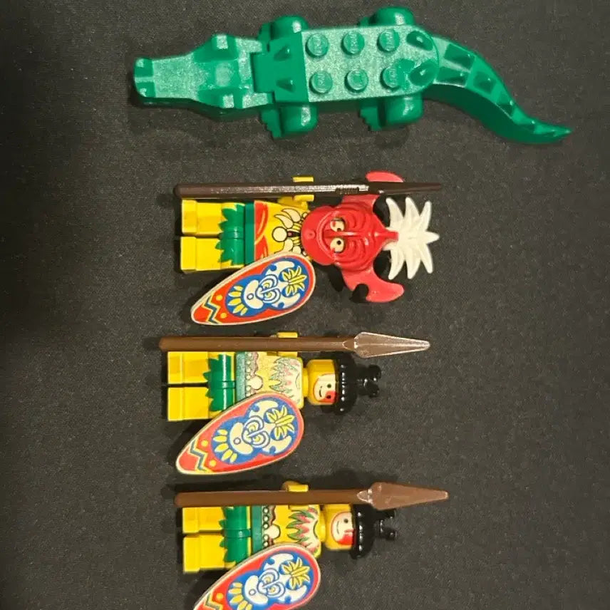[BUNJANG] LEGO Castle Karkawa Key Figures 3 + Crocodile Bundle Set / 레고 캐슬 카카와키 피규어 3개 + 악어 일괄 판매합니다