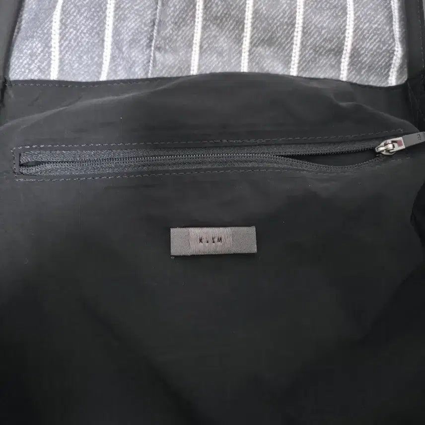 [BUNJANG] Exlim EP.7 Synopsis 01 Bag (Black) / 엑슬림 ep.7 시놉시스 01 백 (블랙) 판매 합니다.