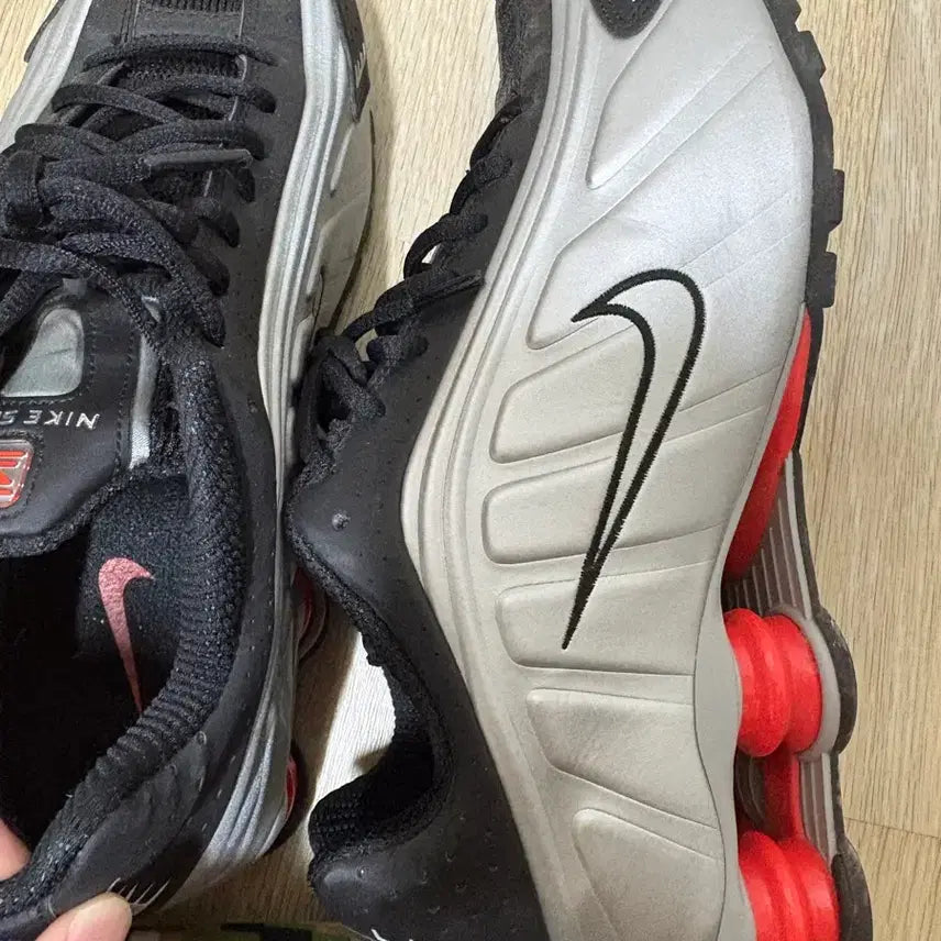 [BUNJANG] Nike Shox Sneakers / 나이키 샥스