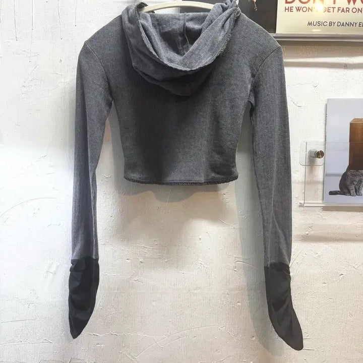 [BUNJANG] Cherry Quiri Wave Lace Ribbon Hoodie / Cherry Quiri 웨이브 레이스 리본 후드티