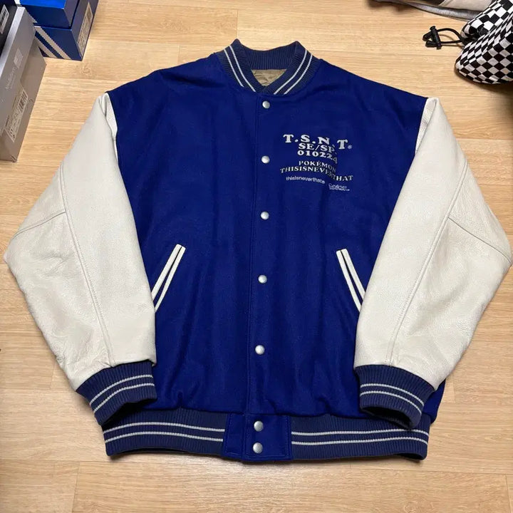 [BUNJANG] Thisisneverthat Pokemon Varsity Blue Jacket L / (L)디스이즈네버댓 포켓몬 바시티 블루 자켓 팝니다