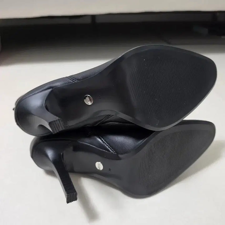 [BUNJANG] ZARA Stiletto Heel Ankle Boots / ZARA 자라 힐 앵클부츠 스틸레토 앵클힐 240