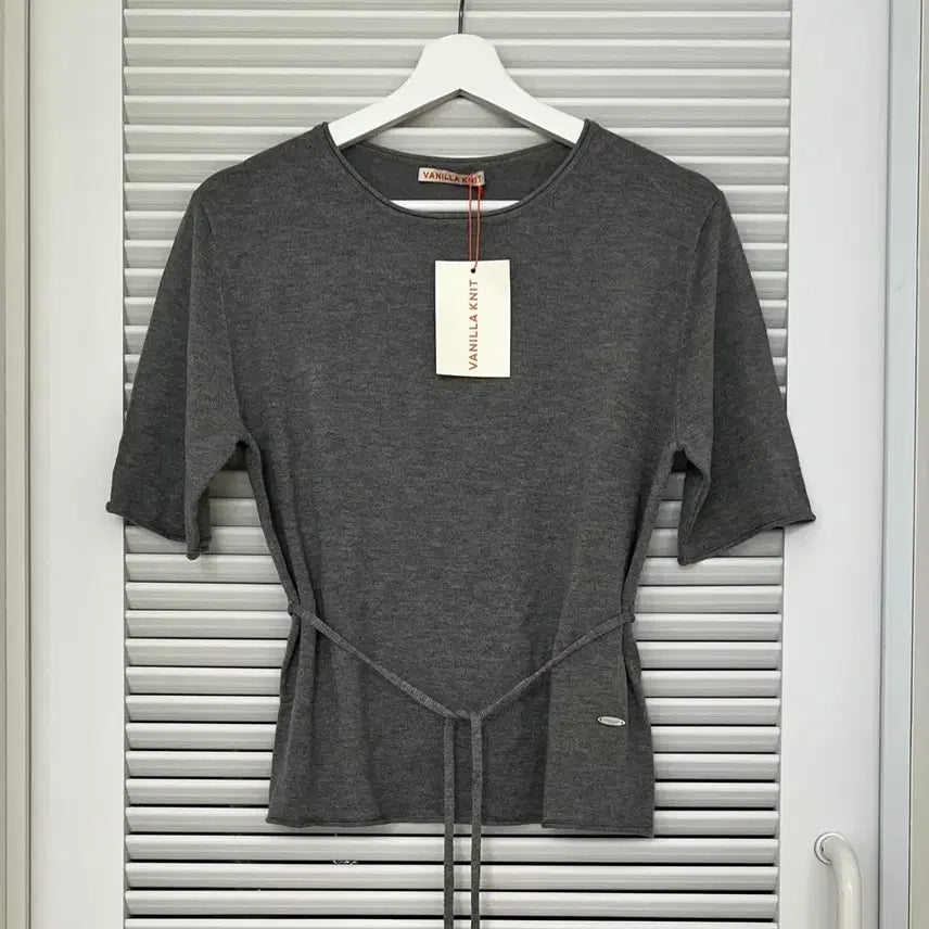 [BUNJANG] Vanilla Knit Strap Wool Half Sleeve Round Neck Knit / [새제품] 바닐라니트 VANILLA KNIT 스트랩 울 반팔 라운드 니트