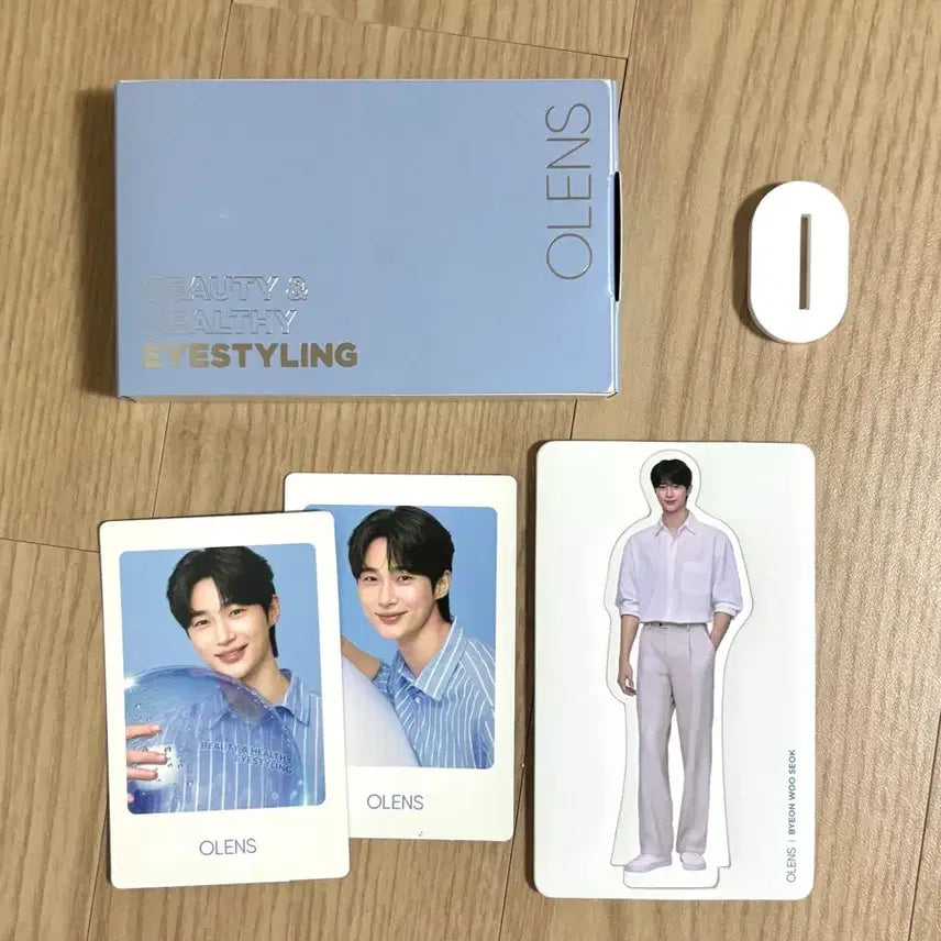 [BUNJANG] OLENS Byun Woo Seok Photocard and Standee Set / 오렌즈 변우석 굿즈