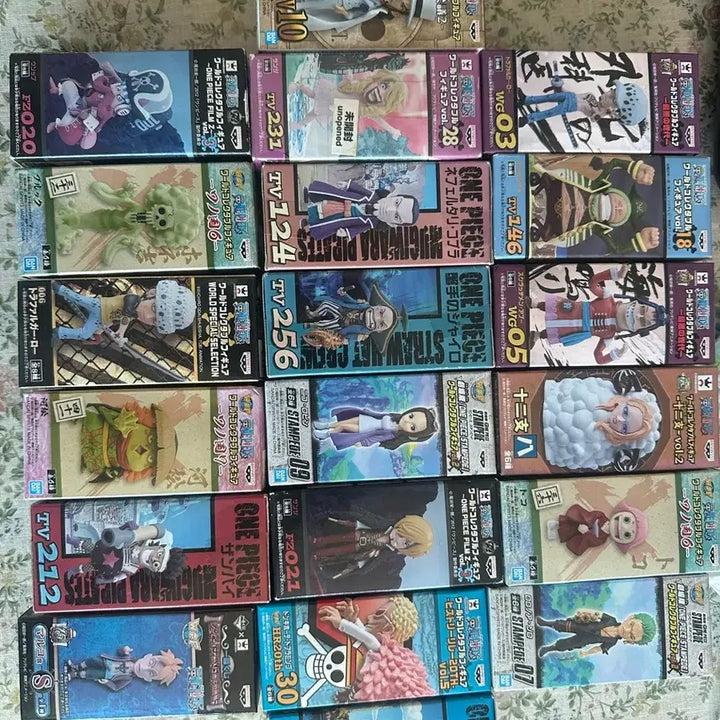 [BUNJANG] One Piece World Collectable Figure Bundle (20 pcs) / 원피스 월드 콜렉터블 피규어 20개