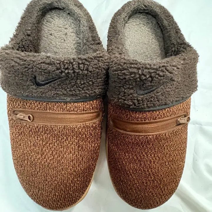 [BUNJANG] Nike Burrow SE Slipper / 나이키 버로우 SE슬리퍼