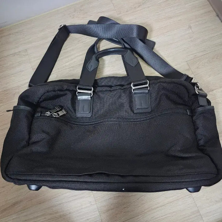 [BUNJANG] Tumi Alpha Bravo Essential Tote Bag Black / 투미 알파브라보 에센셜 토드백 블랙