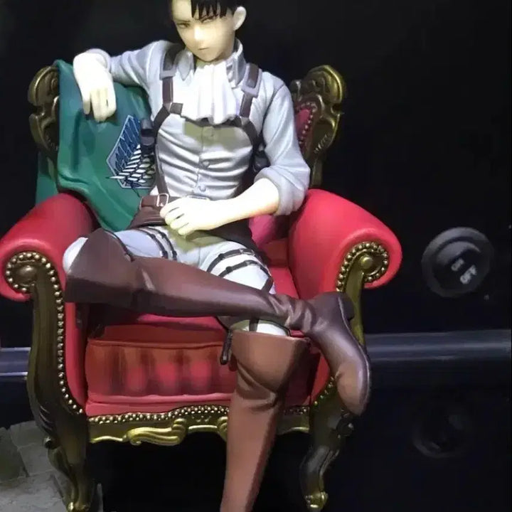 [BUNJANG] Attack on Titan Levi Ichiban Kuji Figure (Full Box) / 풀박)진격의 거인 리바이 제일복권 좌상 a상 피규어 쿠지 룩업거인에렌