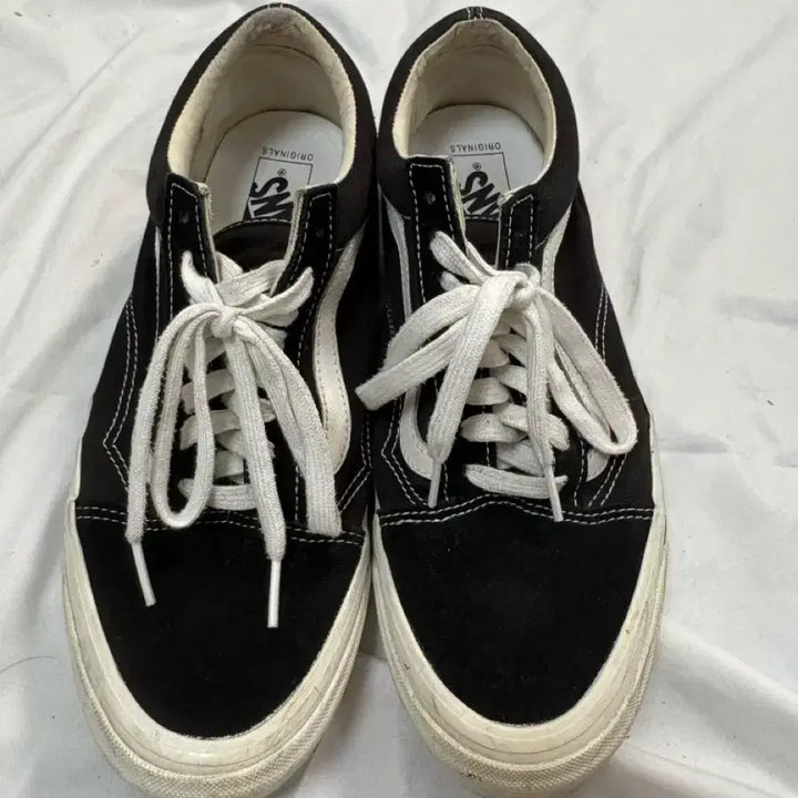 [BUNJANG] Vans Vault Old Skool Size 275 / (275) 반스 볼트 올드스쿨