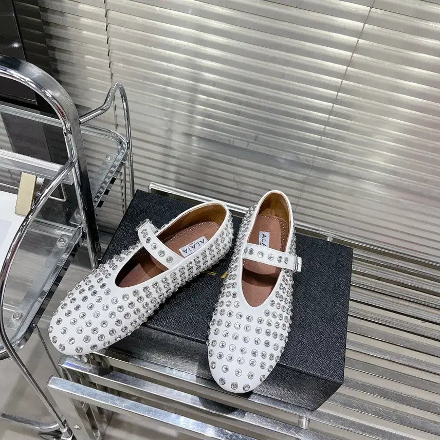[BUNJANG] Alaïa White Cut-Out Ballerina Flats / 알라이아 크리스탈 화이트 발레리나 플랫