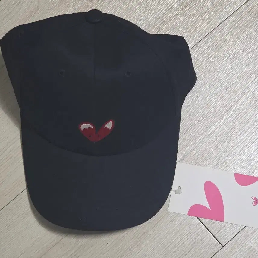 [BUNJANG] Young Tak Goods Bundle (Photocards, Hat, Bus, Hoodie, Plush Doll) / 영탁 굿즈(포카, 모자, 버스, 후드티,인형)