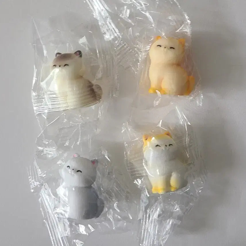 [BUNJANG] Cat Figurine Set (4 Types) / 고양이 피규어