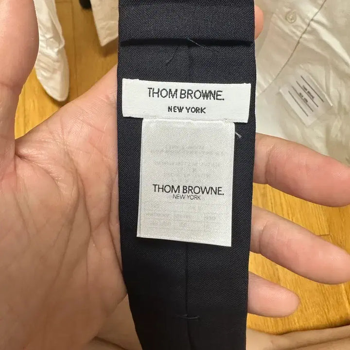 [BUNJANG] Thom Browne 4-Bar Silk Necktie Navy / 톰브라운 네이비4바 타이