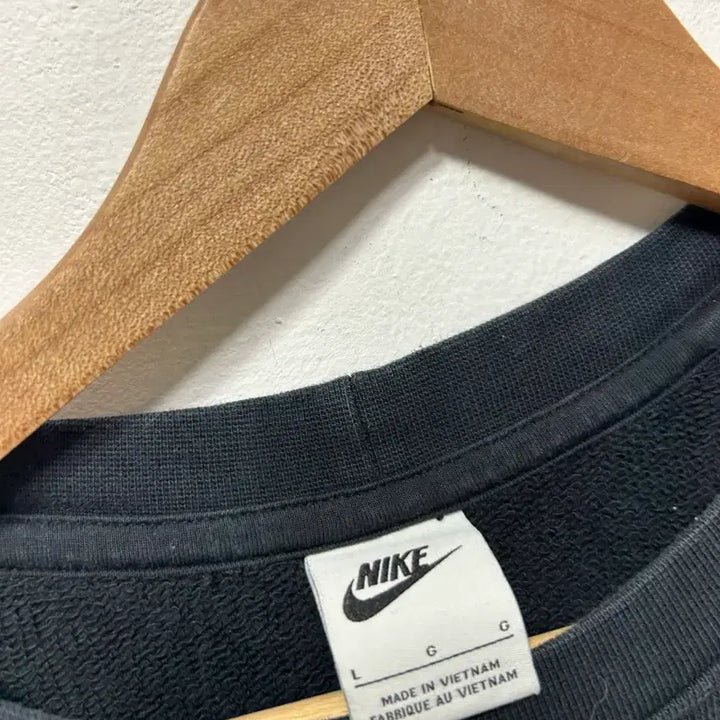 [BUNJANG] Nike Team Swoosh Black Sweatshirt L / 나이키 팀 스우시 블랙 맨투맨 티셔츠 L
