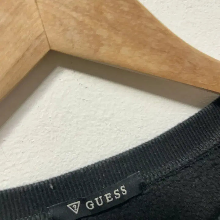 [BUNJANG] Guess Black Sweatshirt T-shirt M / 게스 블랙 맨투맨 티셔츠 M