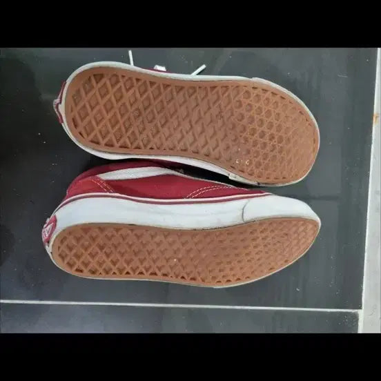 [BUNJANG] Vans Old Skool Red Suede Sneakers / 반스 올드스쿨 레드 스니커즈