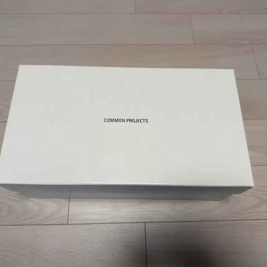 [BUNJANG] Common Projects Achilles Low Leather Sneakers - Size 41 / [새제품] 커먼프로젝트 아킬레스 로우 41