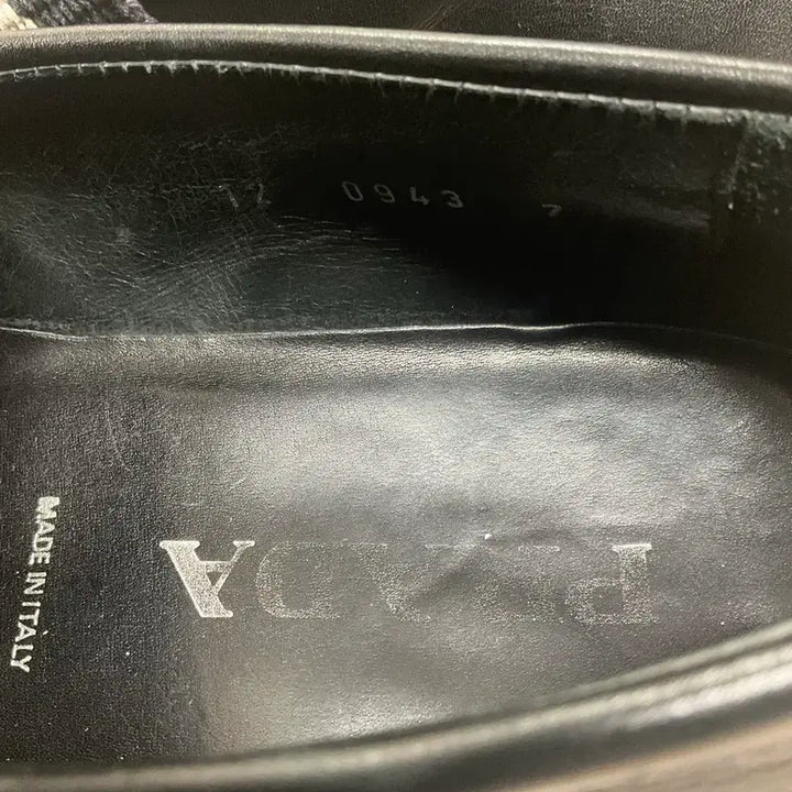 [BUNJANG] Prada Buckle Loafers UK 7 / 프라다 버클 로퍼 uk7
