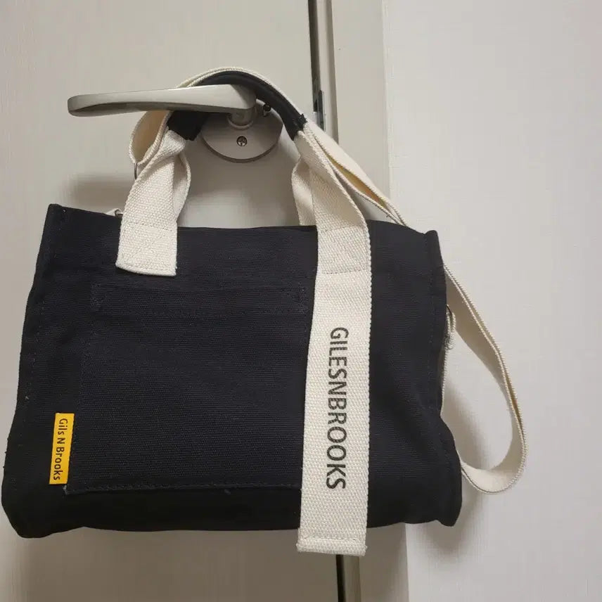 [BUNJANG] GILES &amp; BROOKS Black Canvas Tote Bag / GILESNBROOKS 블랙 캔버스 토트백