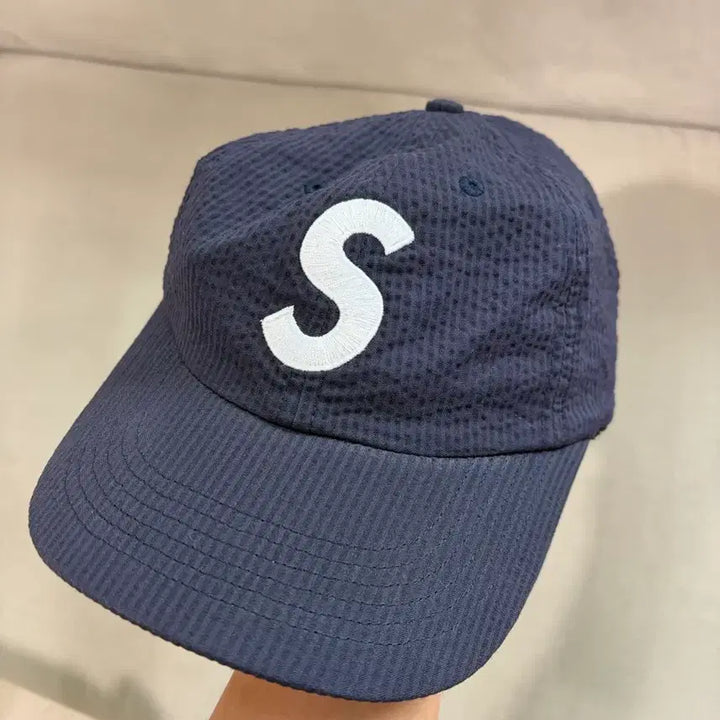 [SOLD OUT] 슈프림 시어서커 S 로고 6-패널 네이비 - 24SS