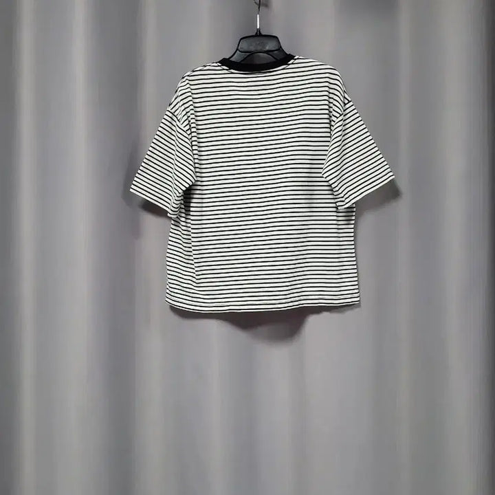 [SOLD OUT] 포켓 스트라이프 면티