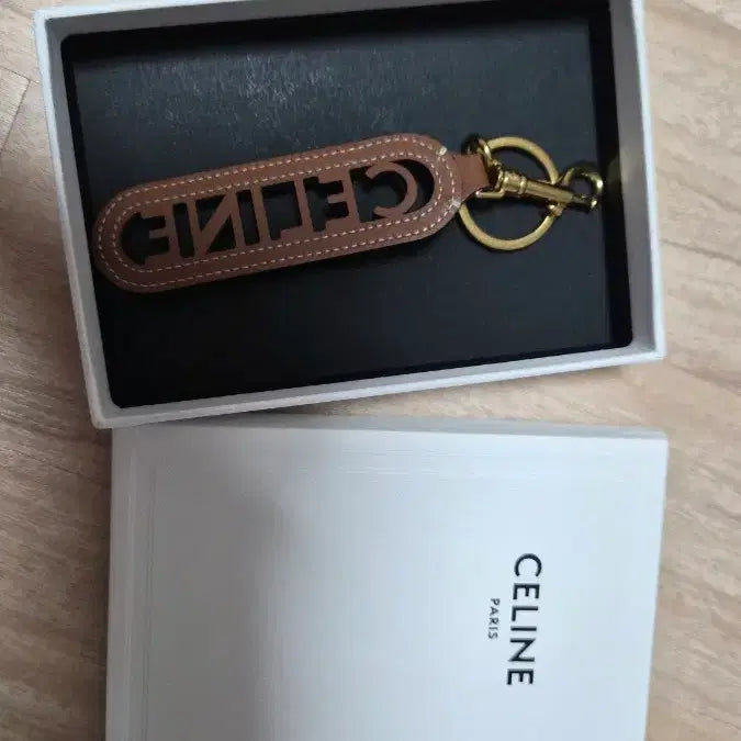 [BUNJANG] Celine Boston Bag Charm / 셀린느 키링 셀린느 참, 셀린느 보스턴백 스몰 키링판매