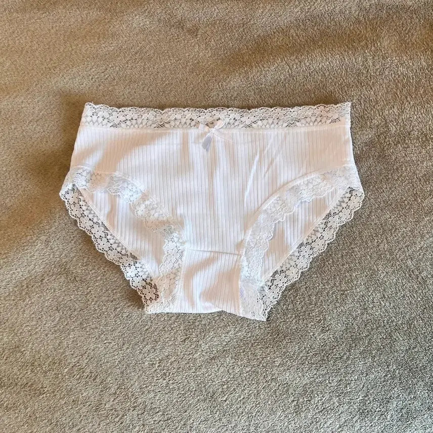 [BUNJANG] Lace Trim Briefs White / (중고) 레이스마감 삼각팬티 화이트