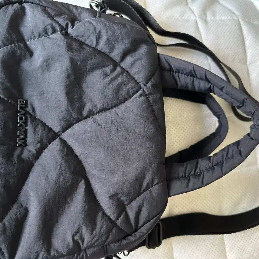 [BUNJANG] Blackyak Black Mini Cross Bag / 블랙야크 블랙 미니 크로스백
