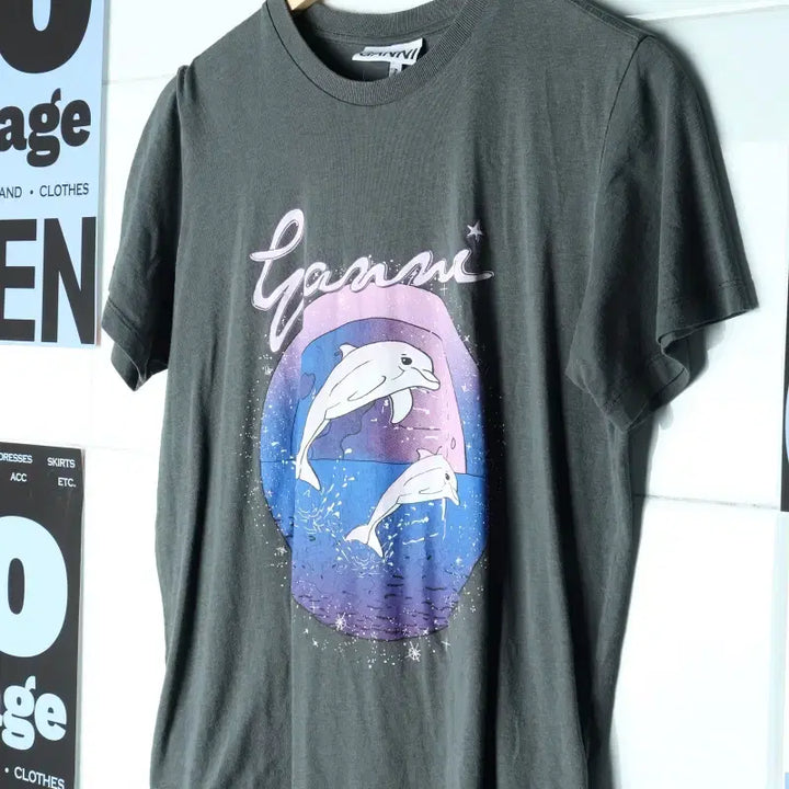[BUNJANG] W(S-M) Dolphin T-Shirt / W(S-M) 가니 반팔 티셔츠 돌핀 돌고래 키치 그레이-755A