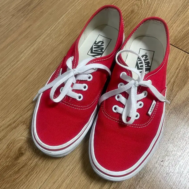 [BUNJANG] Vans Authentic (Red) Shoes Size 235 / 반스 어센틱(레드)235