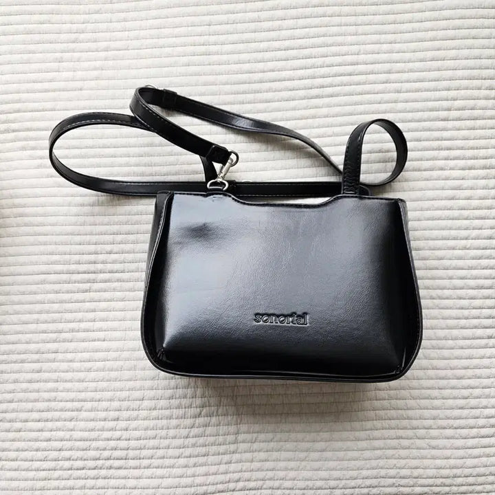 [BUNJANG] Sonoreal Cloche Bag Short Black / 소노리얼 클로슈백 숏 블랙