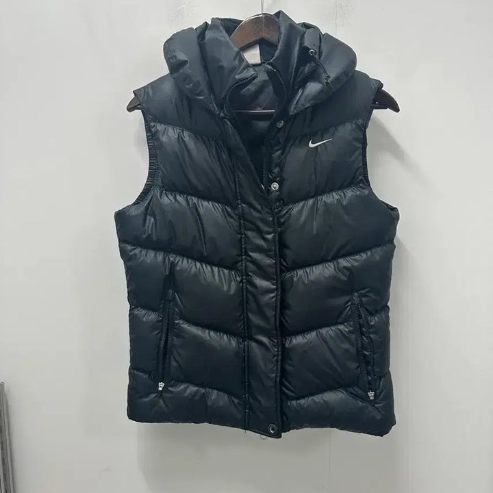 [BUNJANG] Nike Black Padded Vest 95 / [만원 아라비아빈티지]나이키 블랙 패딩 조끼 95
