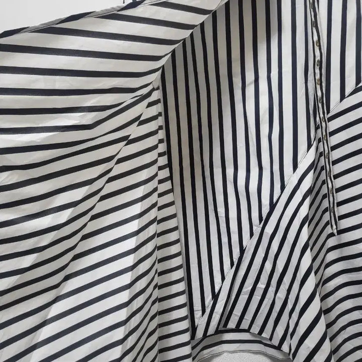 [BUNJANG] Marques Almeida Asymmetrical Stripe Long Skirt / 50800/MARQUES ALMEIDA언발스커트/별하