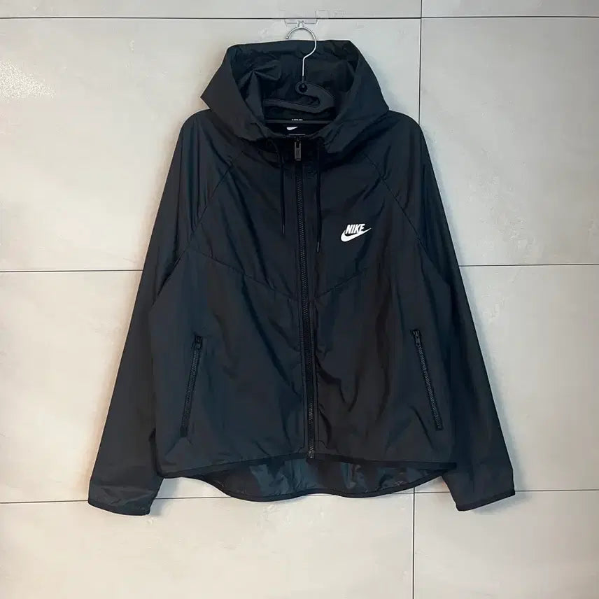 [BUNJANG] Nike Windrunner Jacket Black [L] / 나이키 윈드러너 바람막이 블랙 [L]