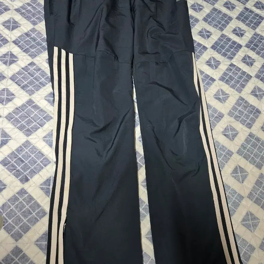 [BUNJANG] Adidas Three-Stripes Track Pants Navy / 아디다스 삼선 트레이닝 바지 네이비