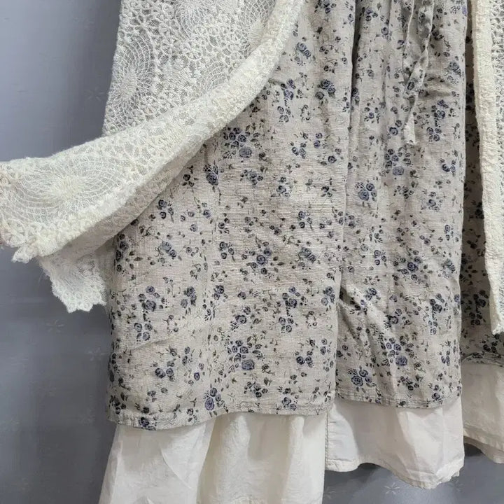 [BUNJANG] Lace Flower Long Skirt / 레이스 플라워 롱 스커트